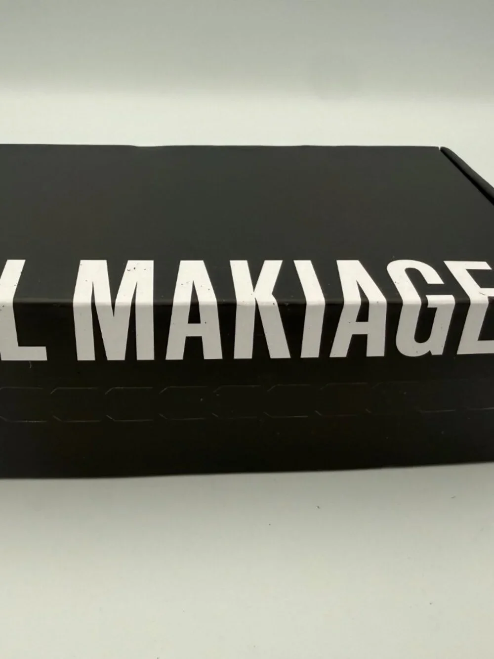 IL MAKIAGE Woke Up Like This Shade 015 & Eye Pencil Batman 1160